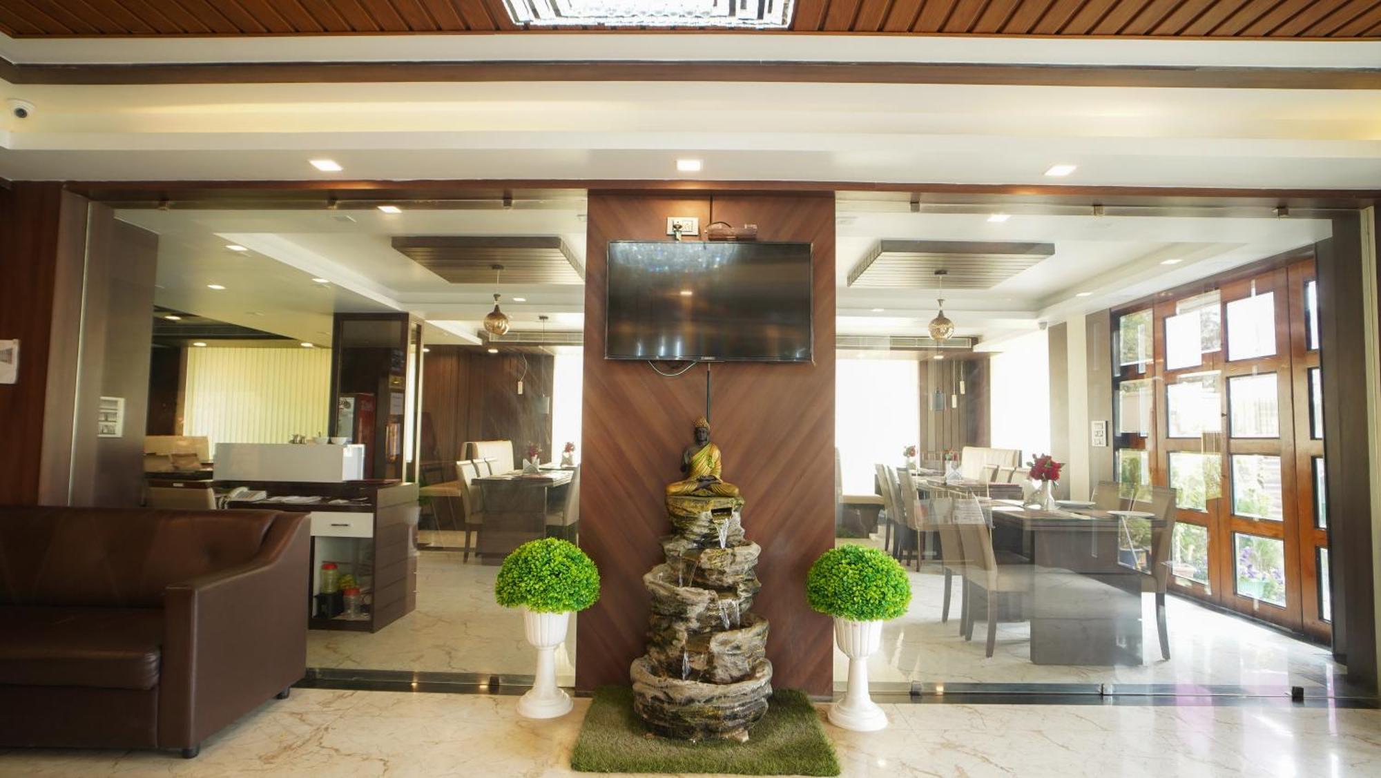 Hotel Mayuri !! Couple Friendly Family Hotel !! Digha  Eksteriør billede