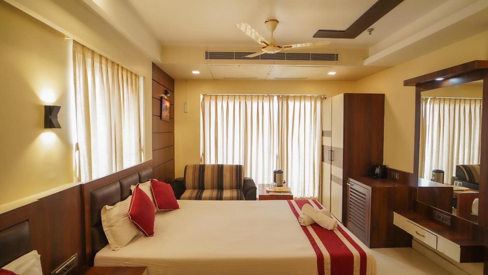 Hotel Mayuri !! Couple Friendly Family Hotel !! Digha  Eksteriør billede