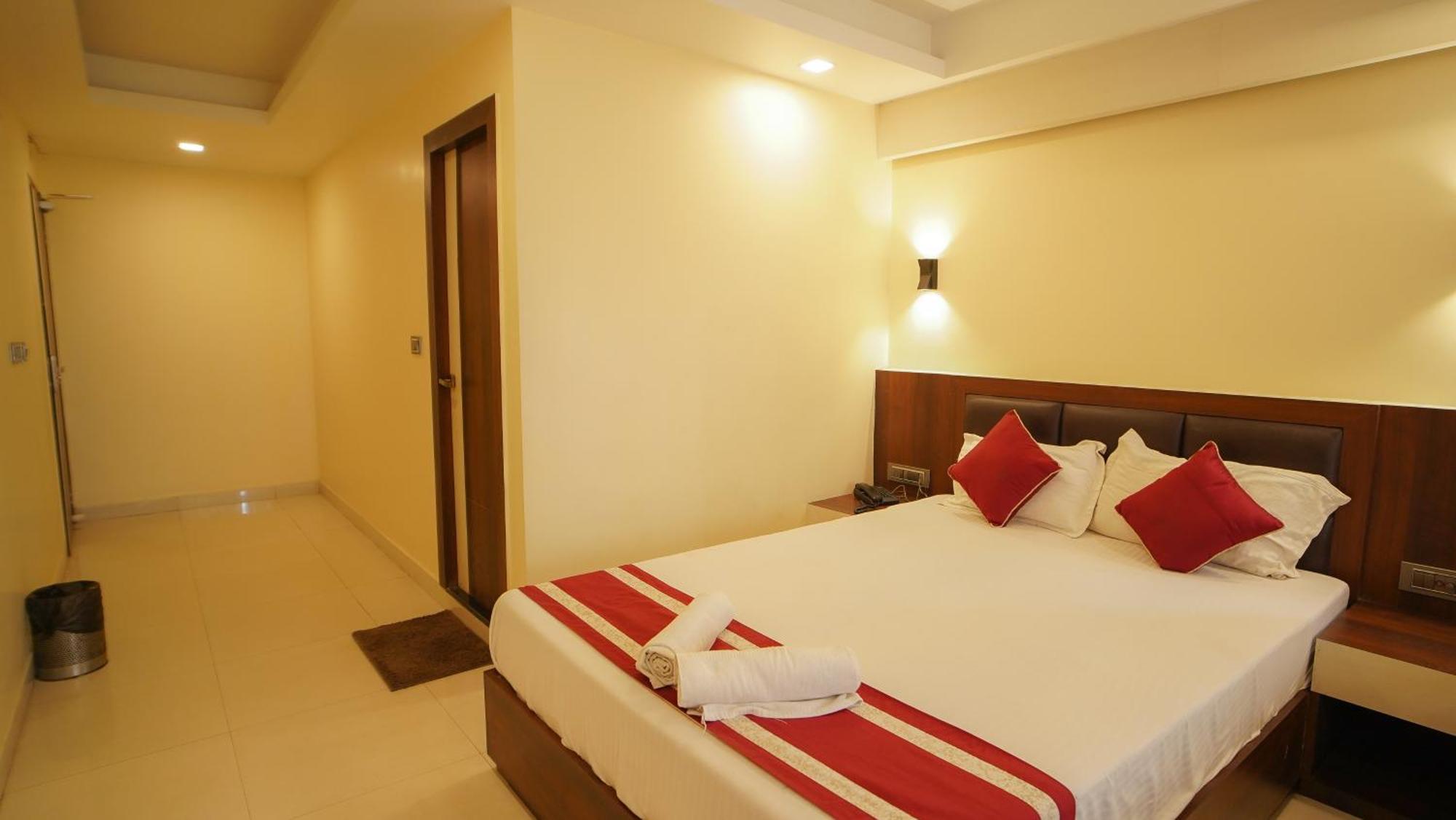 Hotel Mayuri !! Couple Friendly Family Hotel !! Digha  Eksteriør billede