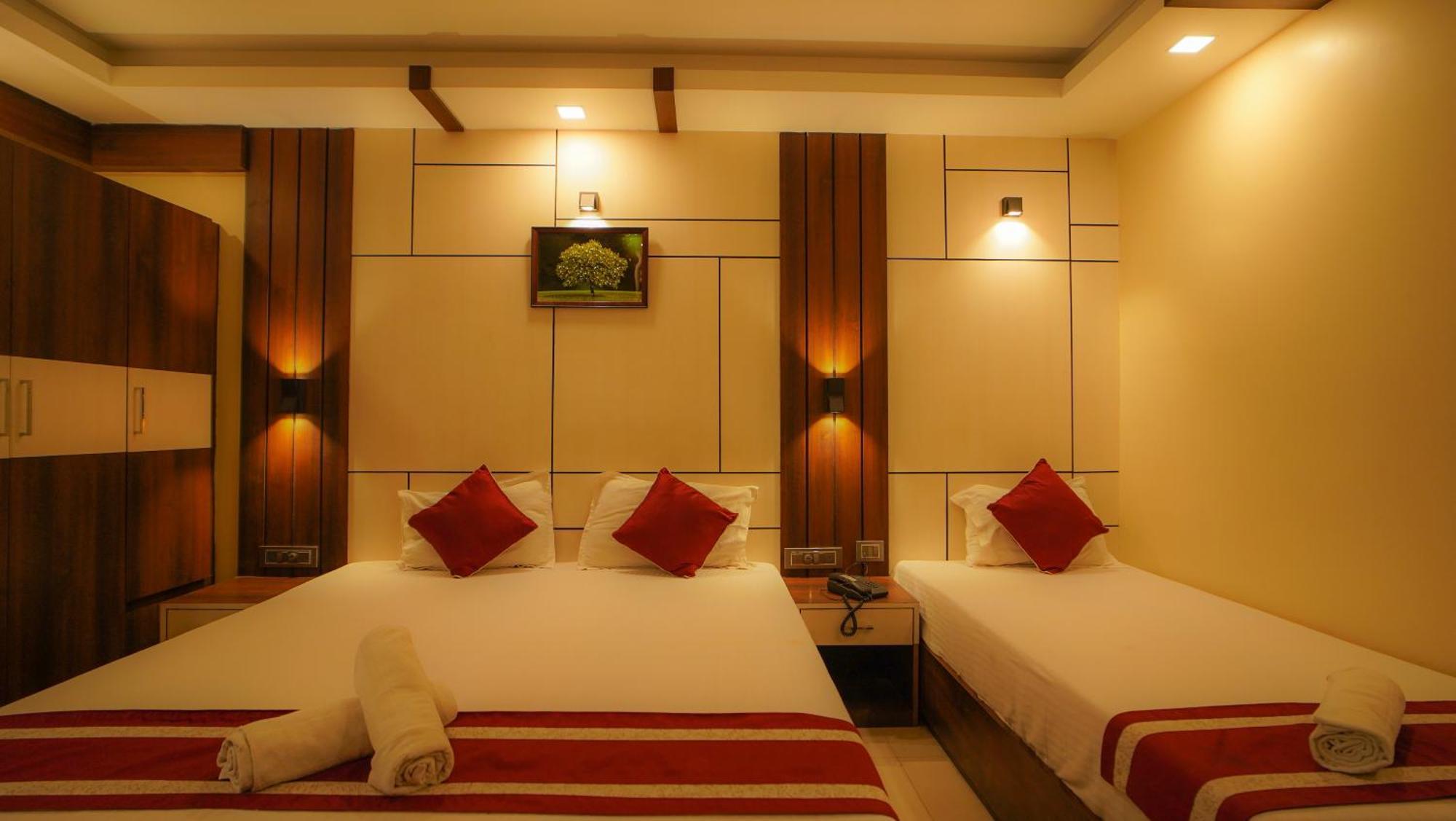 Hotel Mayuri !! Couple Friendly Family Hotel !! Digha  Eksteriør billede