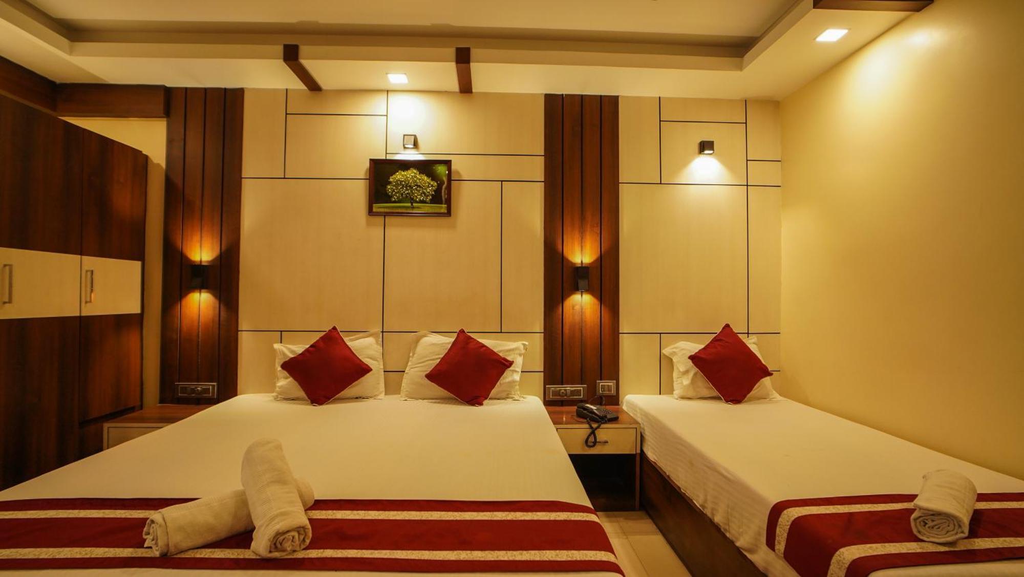 Hotel Mayuri !! Couple Friendly Family Hotel !! Digha  Eksteriør billede