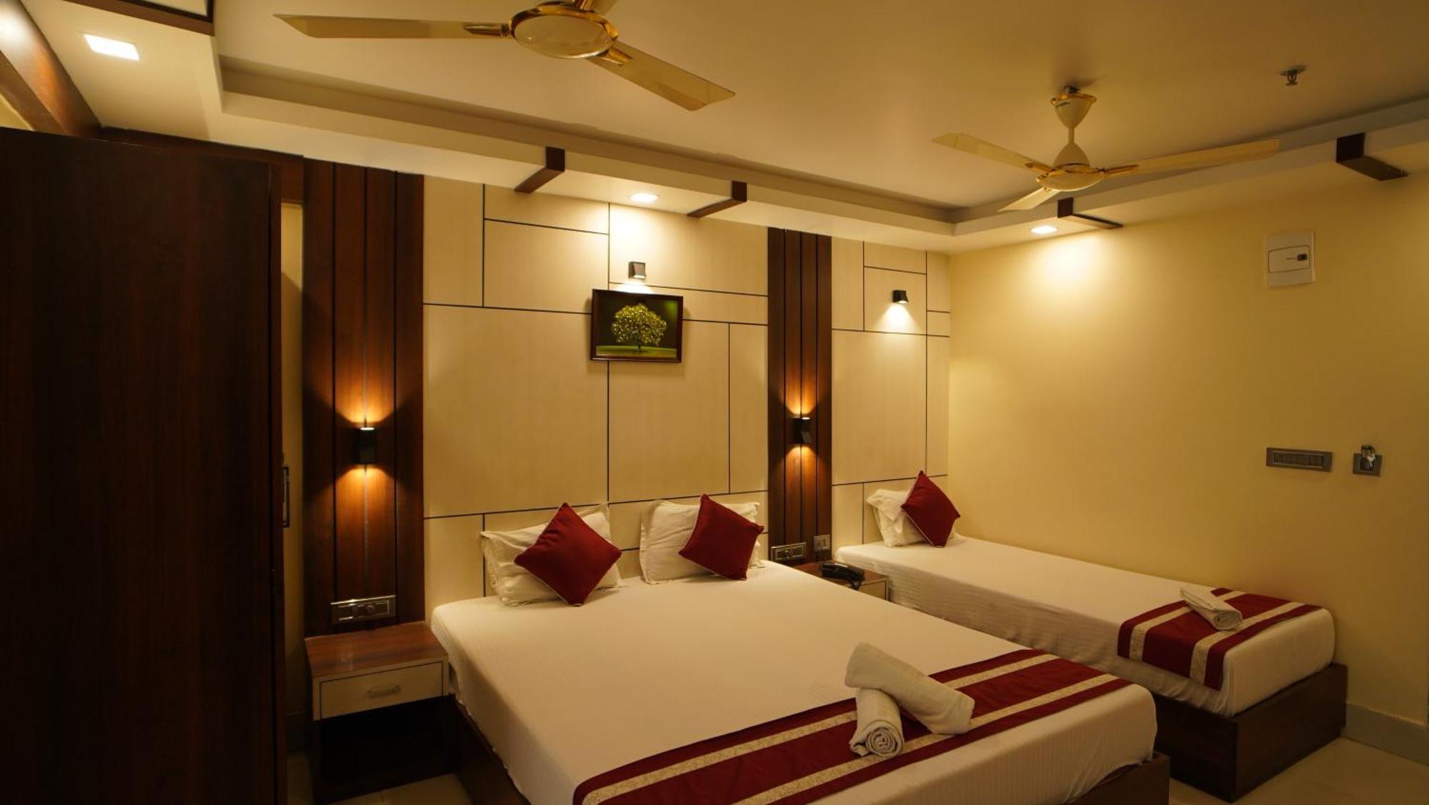 Hotel Mayuri !! Couple Friendly Family Hotel !! Digha  Eksteriør billede